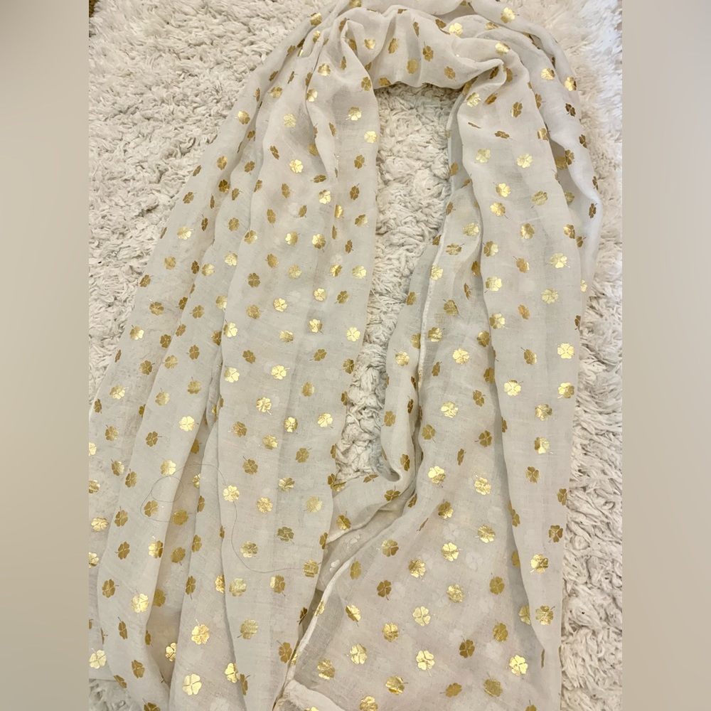 Clover infinity scarf